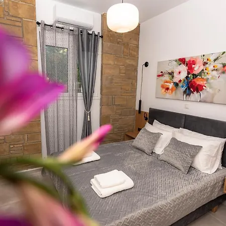Rikanthos Stone Sea View ι Apartment *